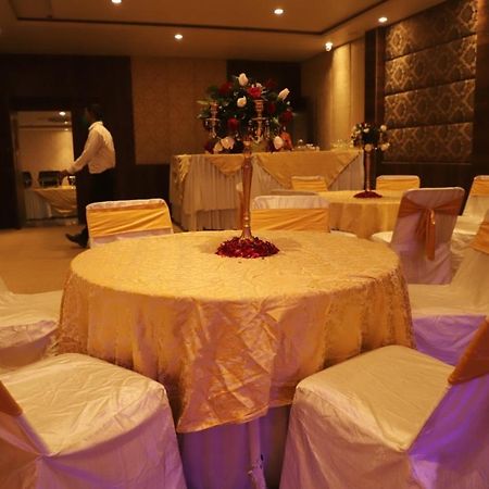 County Inn Vaishali Nagar, Jaipur Ngoại thất bức ảnh